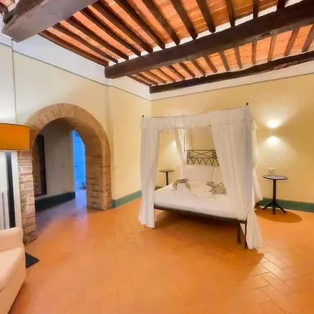 مزرعة للإقامة Le Sorbelle D'orcia Con Piscina *