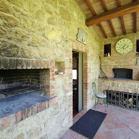 Le Sorbelle D'orcia Con Piscina بيينْسا